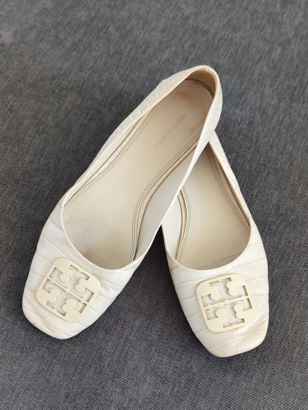 Tory Burch Ivory Croc-Embossed Logo Ballet Flats